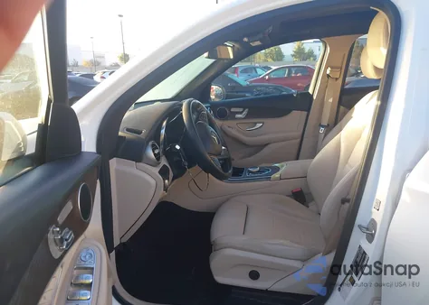 2018 Mercedes-Benz Glc 300 from USA, damaged, VIN WDC0G4JB6JF437965